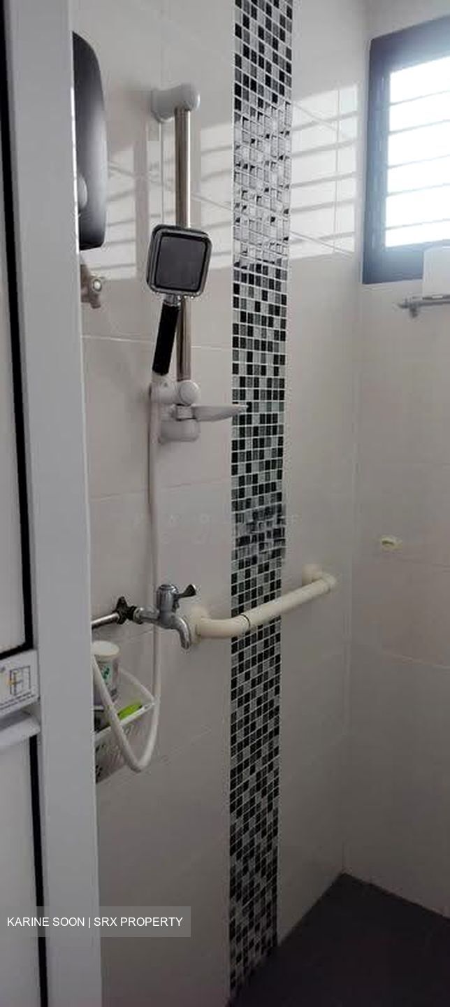 Blk 225A Jurong East Street 21 (Jurong East), HDB 3 Rooms #611165681